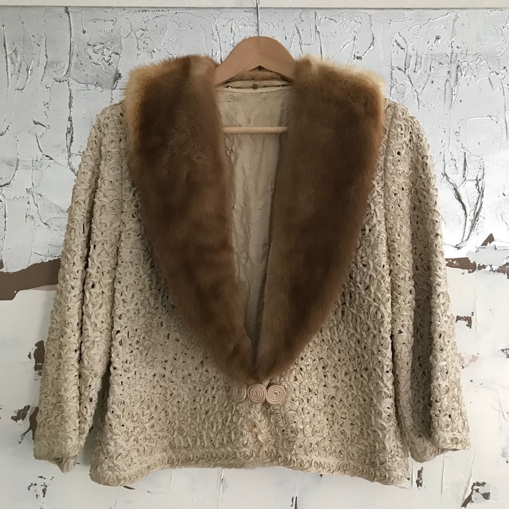 Vintage jacket with fur trim
